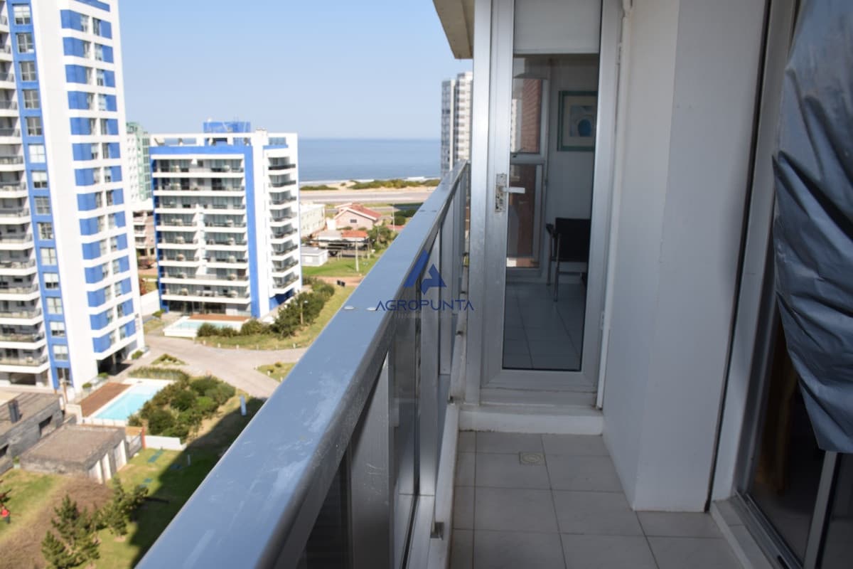 Apartamento en Brava, 1 dormitorios *