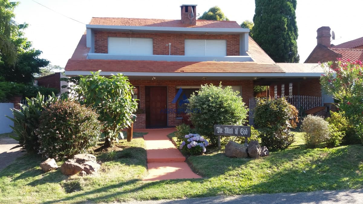 Casa en Venta y Alquiler en Punta del Este