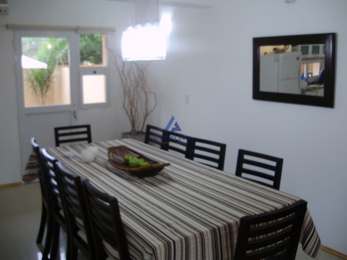 Casa en La Barra, 3 dormitorios *  -