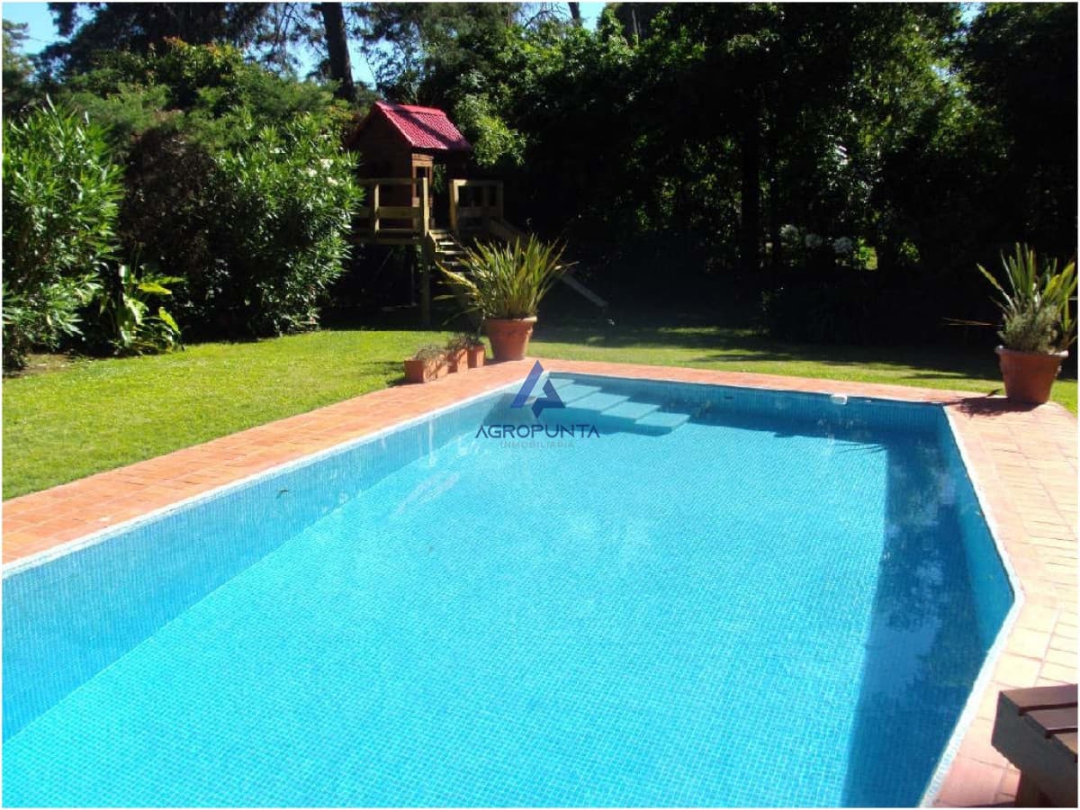 Casa en San Rafael Punta del Este 4 dormitorios Alquiler Temporal  -
