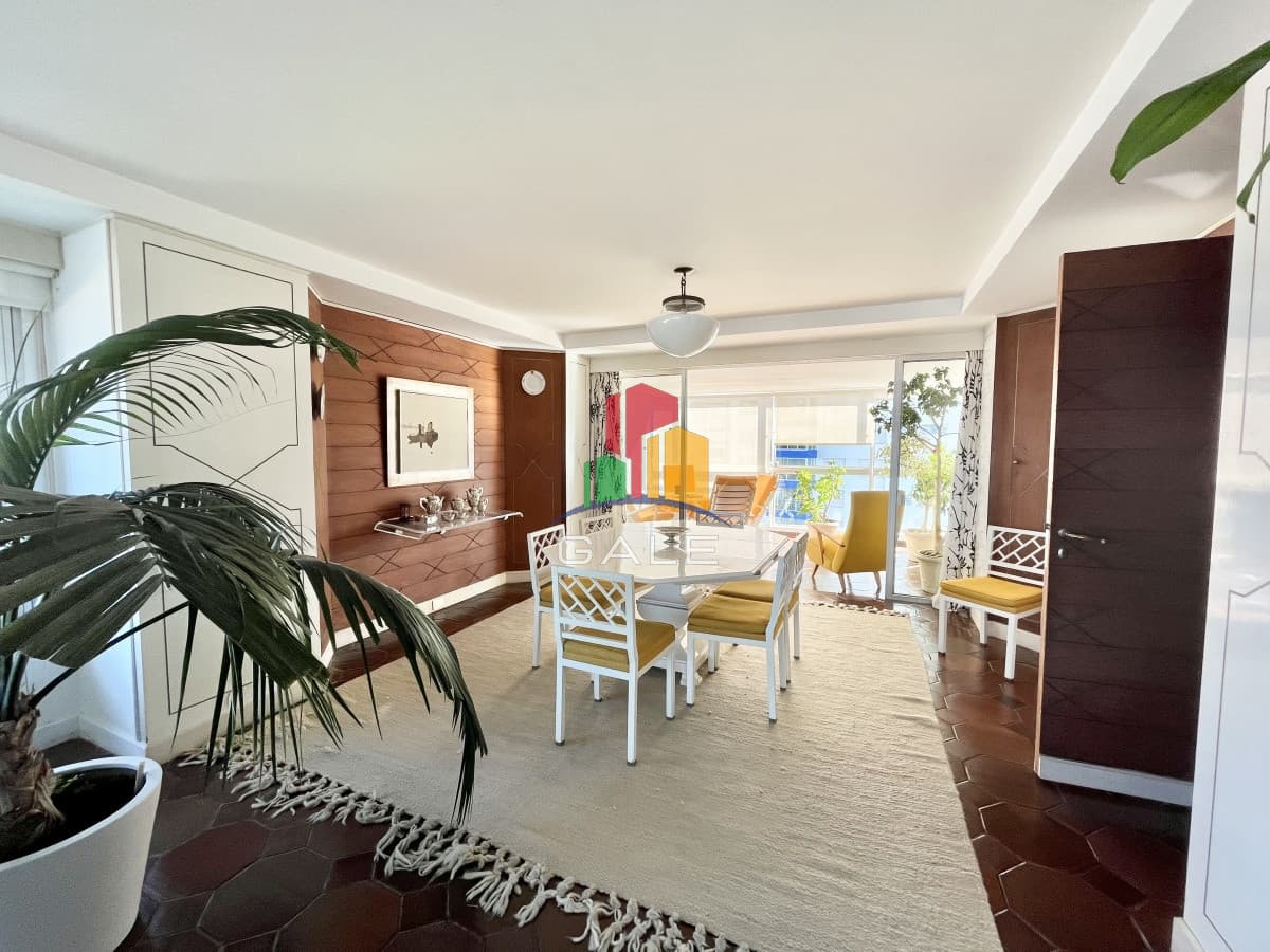 Gale Propiedades & Escribanía Apartamento ID.300 - Espectacular planta en edificio Pez espada