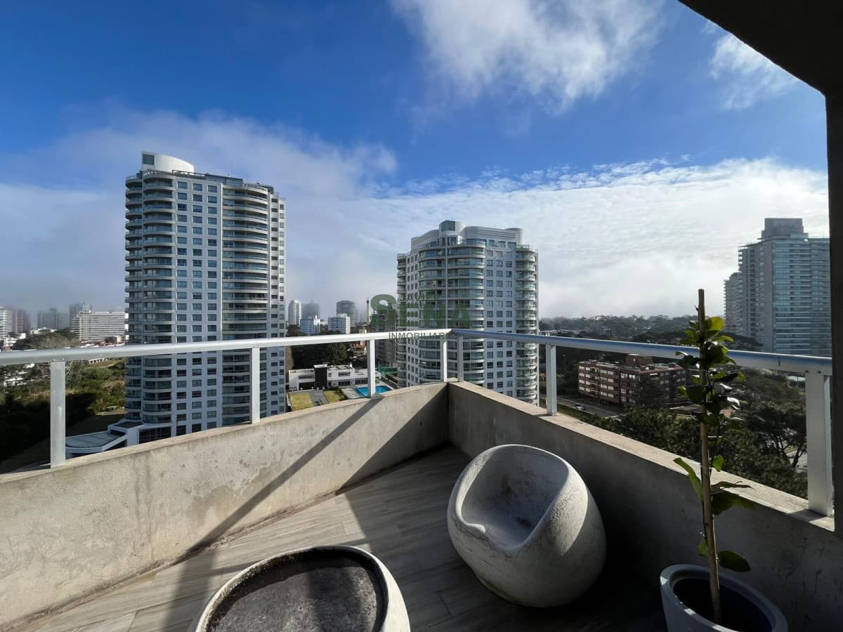 Venta de apart Roosevelt, 2 dormitorios, 2 baños, en edificio con amenities