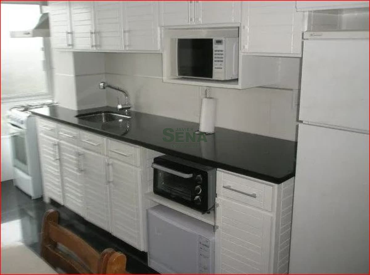 Alquiler de apart en Roosevelt, 3 dormi, 3 baños, buena vista y los servicios.