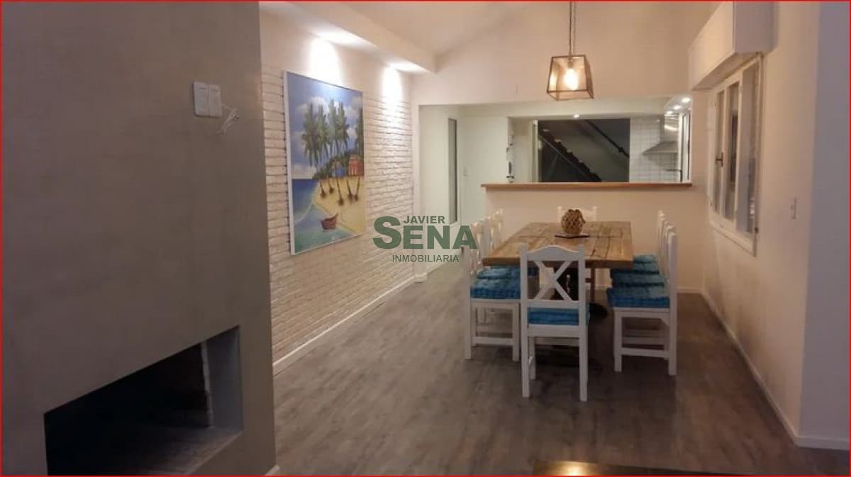 Alquiler casa Mansa, 5 dormit., 4 baños, piscina, lindo parque cerca del mar.
