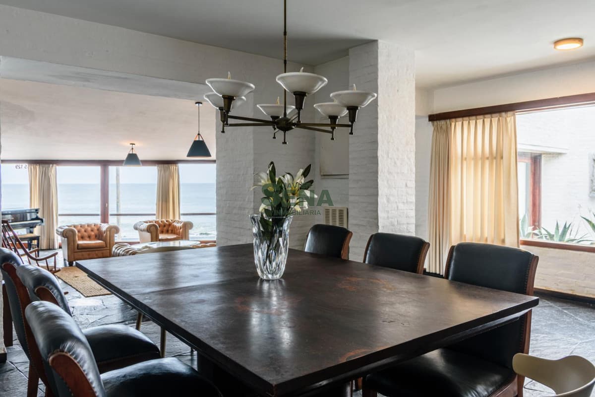 Venta y alquiler de casa en la peninsula, 6 dormitorios, 5 baños, gran vista.