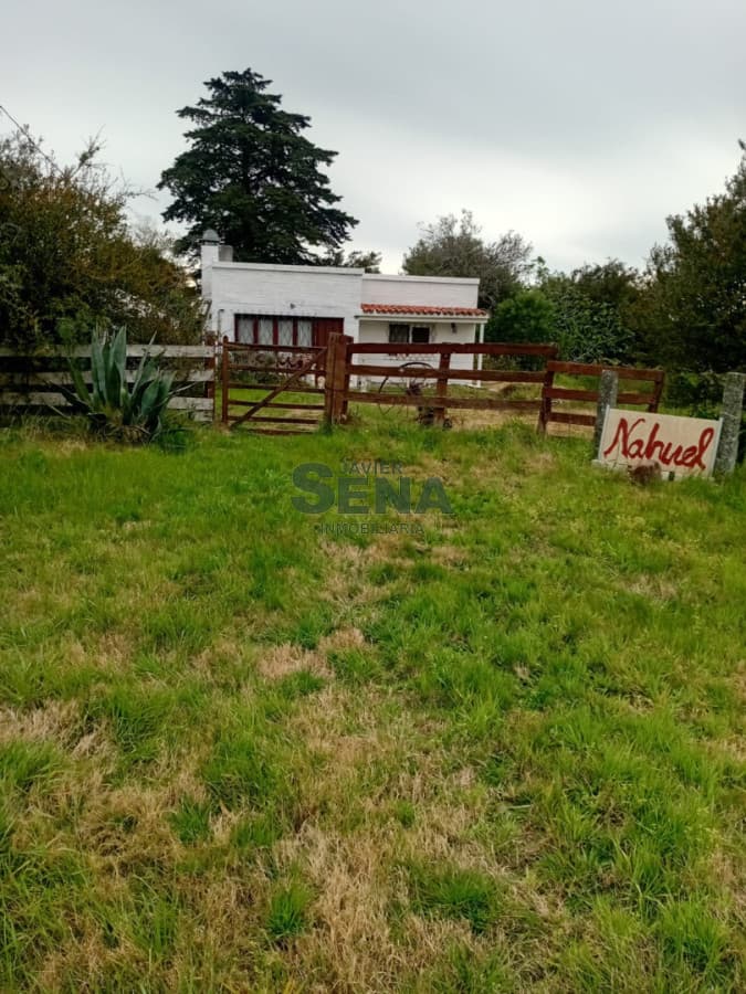 Chacra en venta en San Carlos, 2.900 hectareas, casa y galpon.