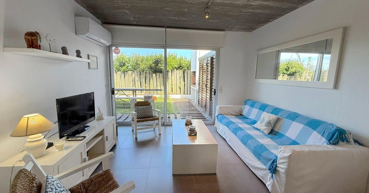 Apartamento en Venta-Alquiler temporario en Manantiales - Manantiales