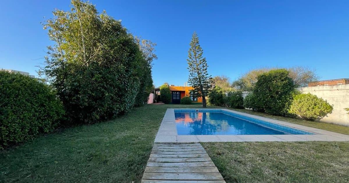 Casa en Alquiler temporario-Venta en Manantiales - Manantiales