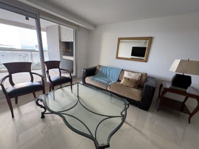Apartamento ID.4350 -  Apartamento en Venta y alquiler de 3 dormitorios en Punta del Este