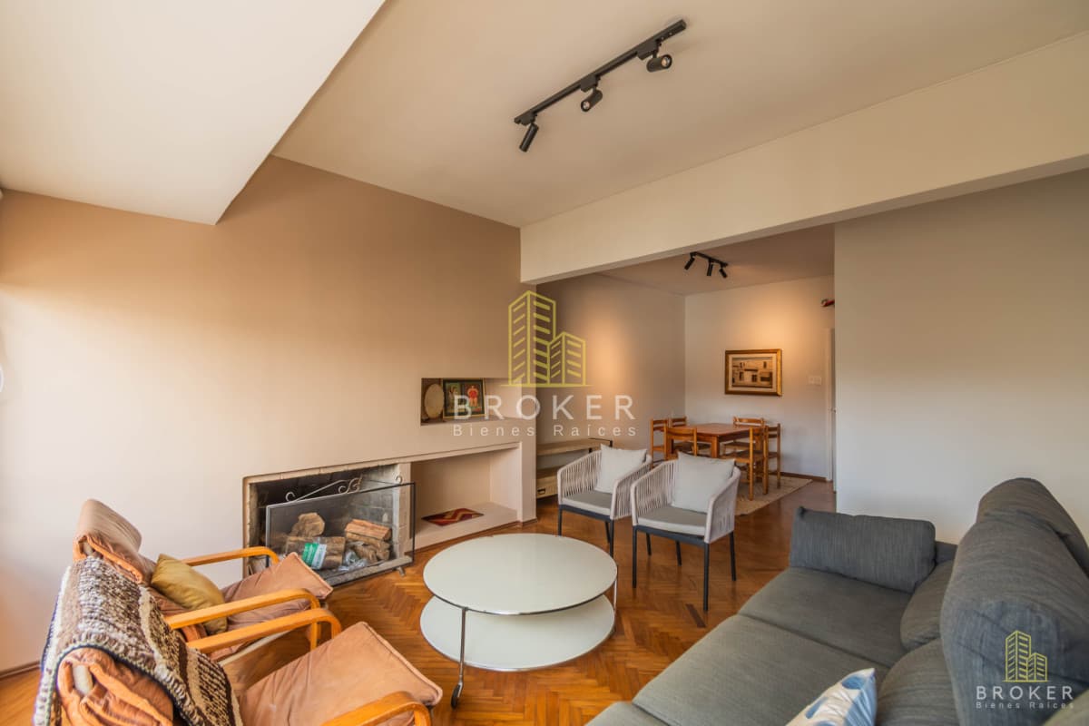 Alquiler apartamento 2 dormitorios, baño y toilette en pocitos