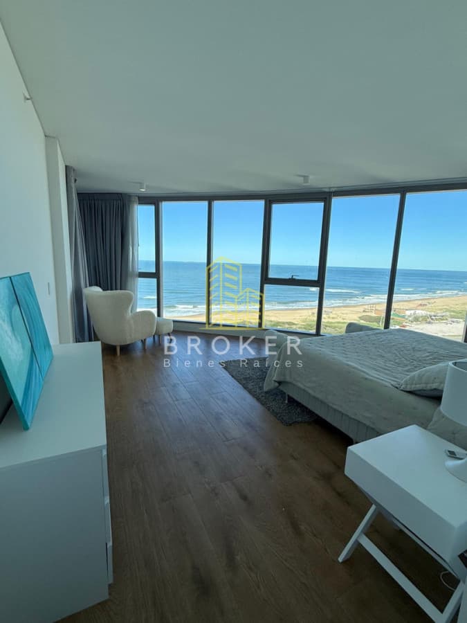 Alquiler de exclusivo departamento en trump tower de 3 dormitorios + servicio con excepcionales vistas