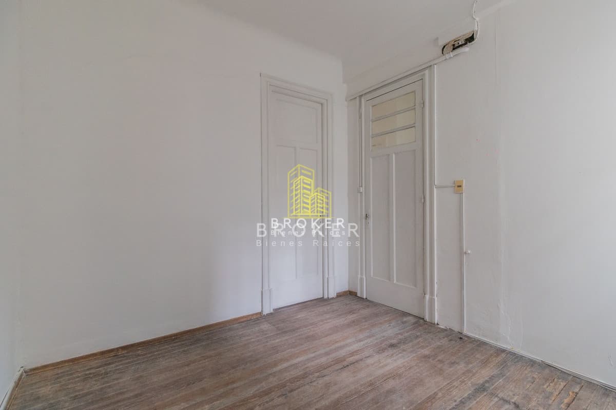 Apartamento 4 dormitorios en Centro Sur Montevideo
