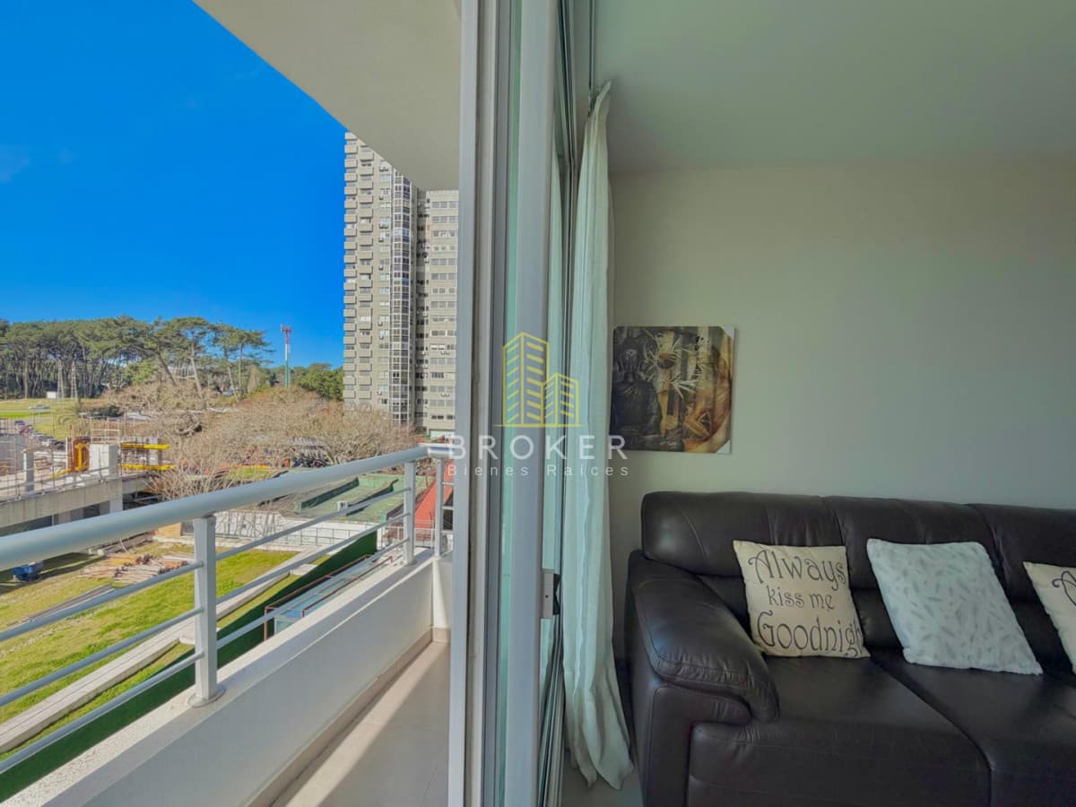 Venta departamento 2 dormitorios Green life Punta del Este Full amenities!
