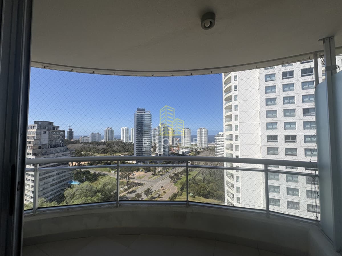 VENTA Y ALQUILER TEMPORARIO DE MUY LINDO DEPARTAMENTO EN EXCELENTE UBICACION
