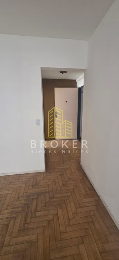 Venta Departamento 3 amb  Campana Centro.
