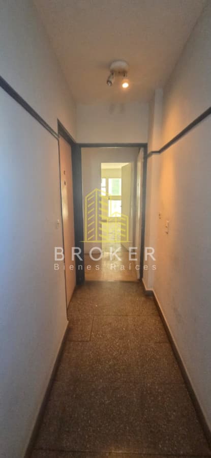Venta Departamento 3 amb  Campana Centro.