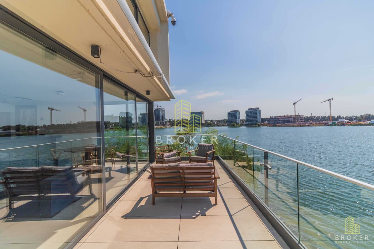 Venta Casa En Parque Miramar, 3 dormitorios