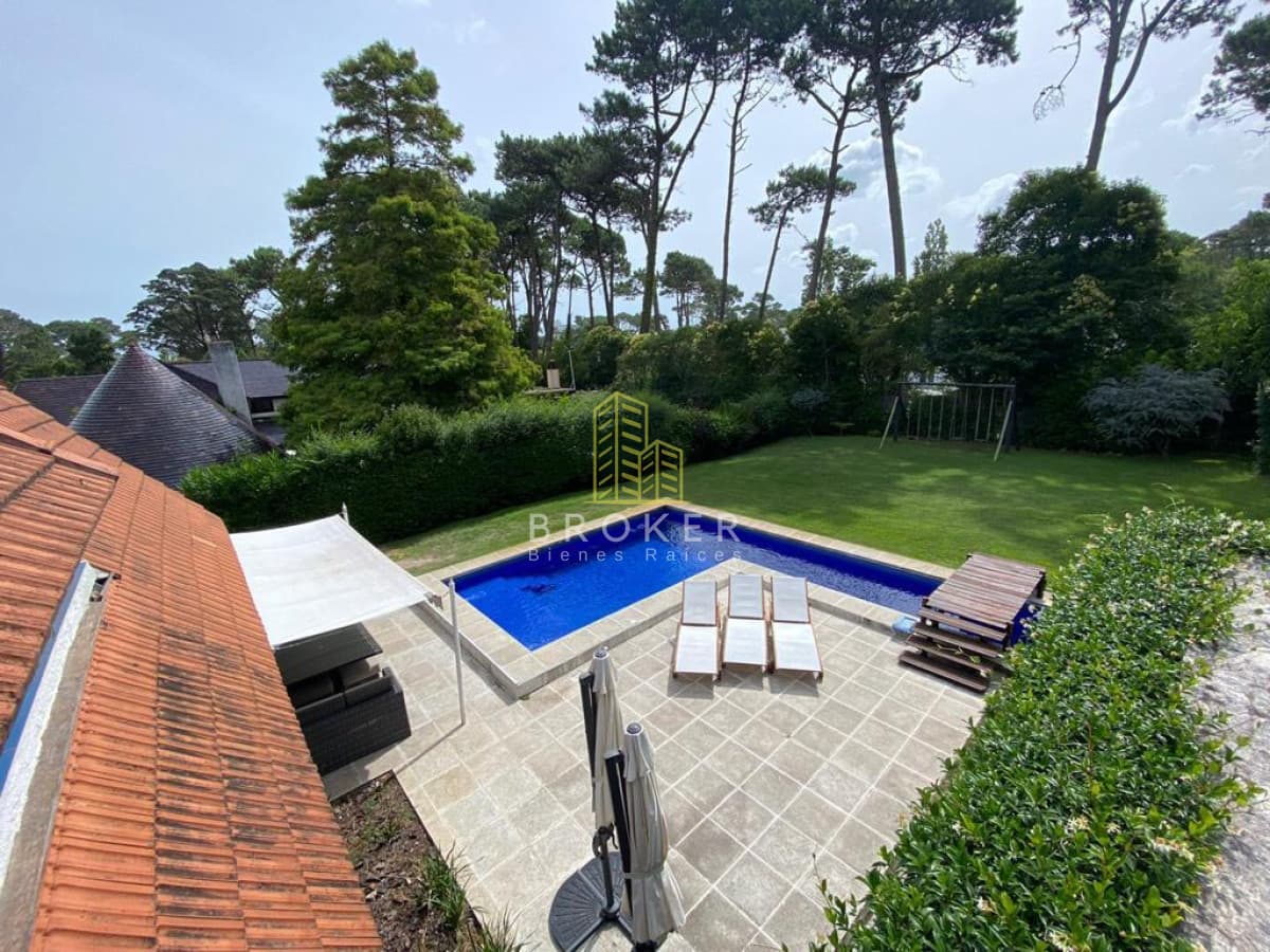 Alquiler Casa Punta del Este 4 dormitorios Piscina
