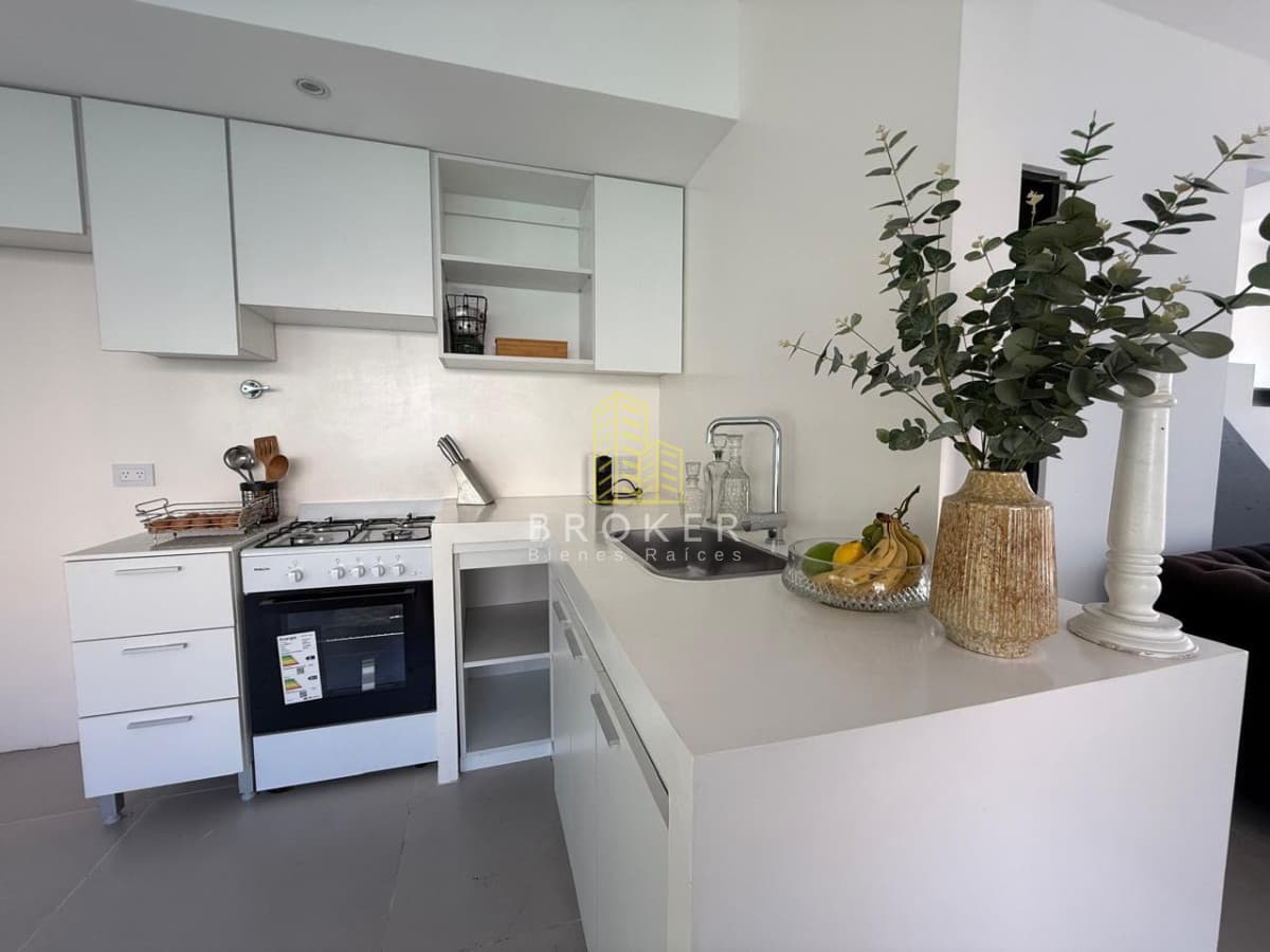 Venta Casa dúplex 2 ambientes