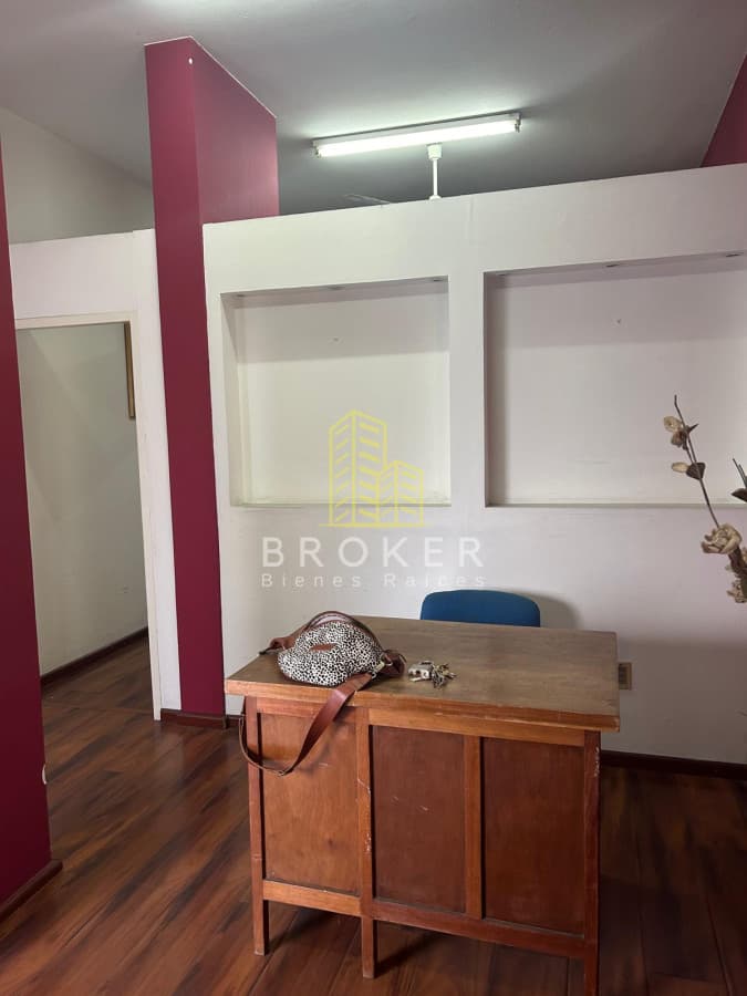 VENTA LOCAL COMERCIAL EN CORDÓN 
