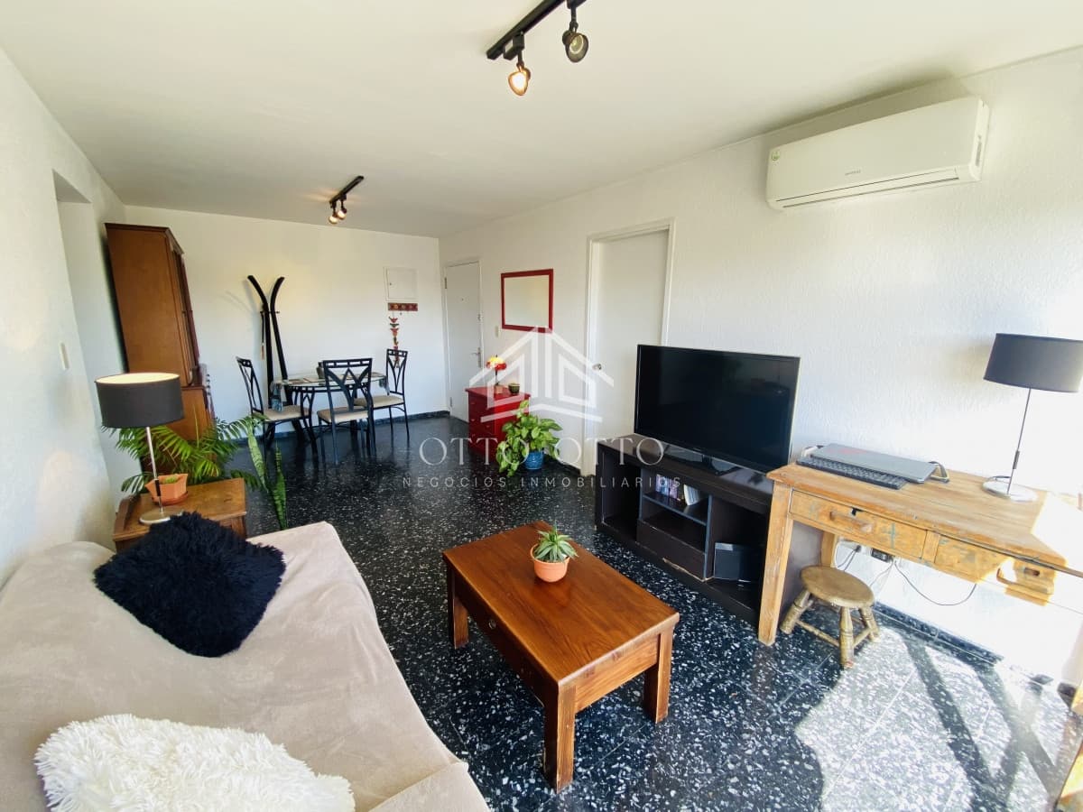 Excelente apartamento de 3 dormitorios, gastos bajos y muy bien ubicado