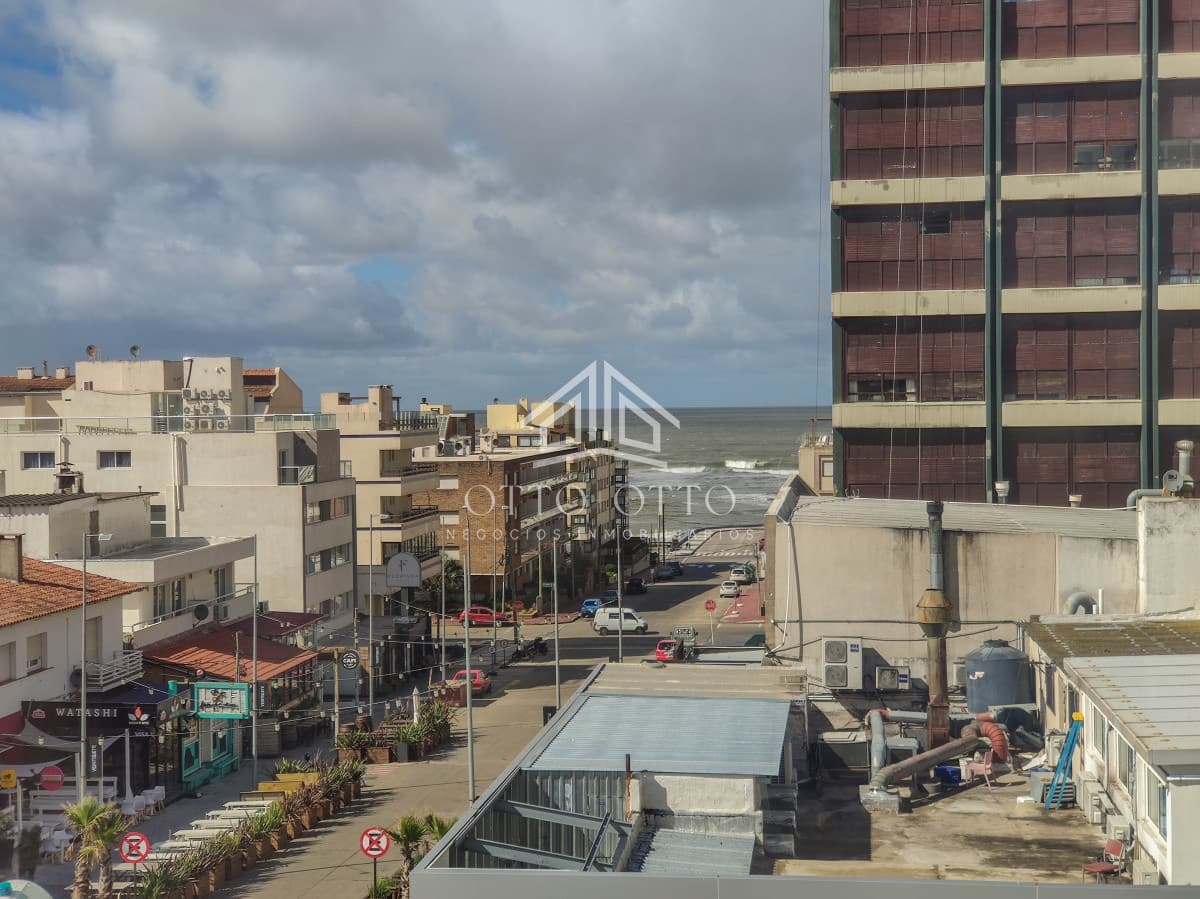 Apartamento en venta de 2 dormitorios, península