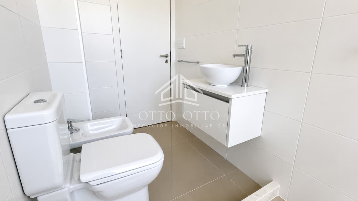 Apartamento de 2 dormitorios en venta Punta Del Este