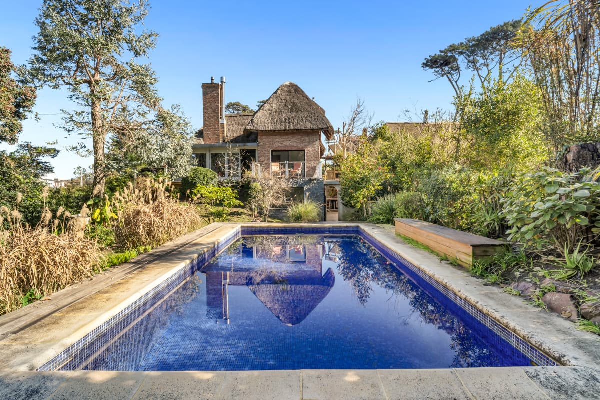 VENTA - Casa reciclada en Cantegril - Reserva del Este, Punta del Este.