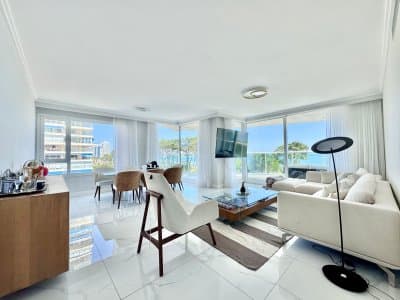 Apartamento de tres dormitorios en Venta en Pozo, Mansa Punta del Este
